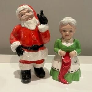 Vintage Ceramic Santa and Mrs. Claus